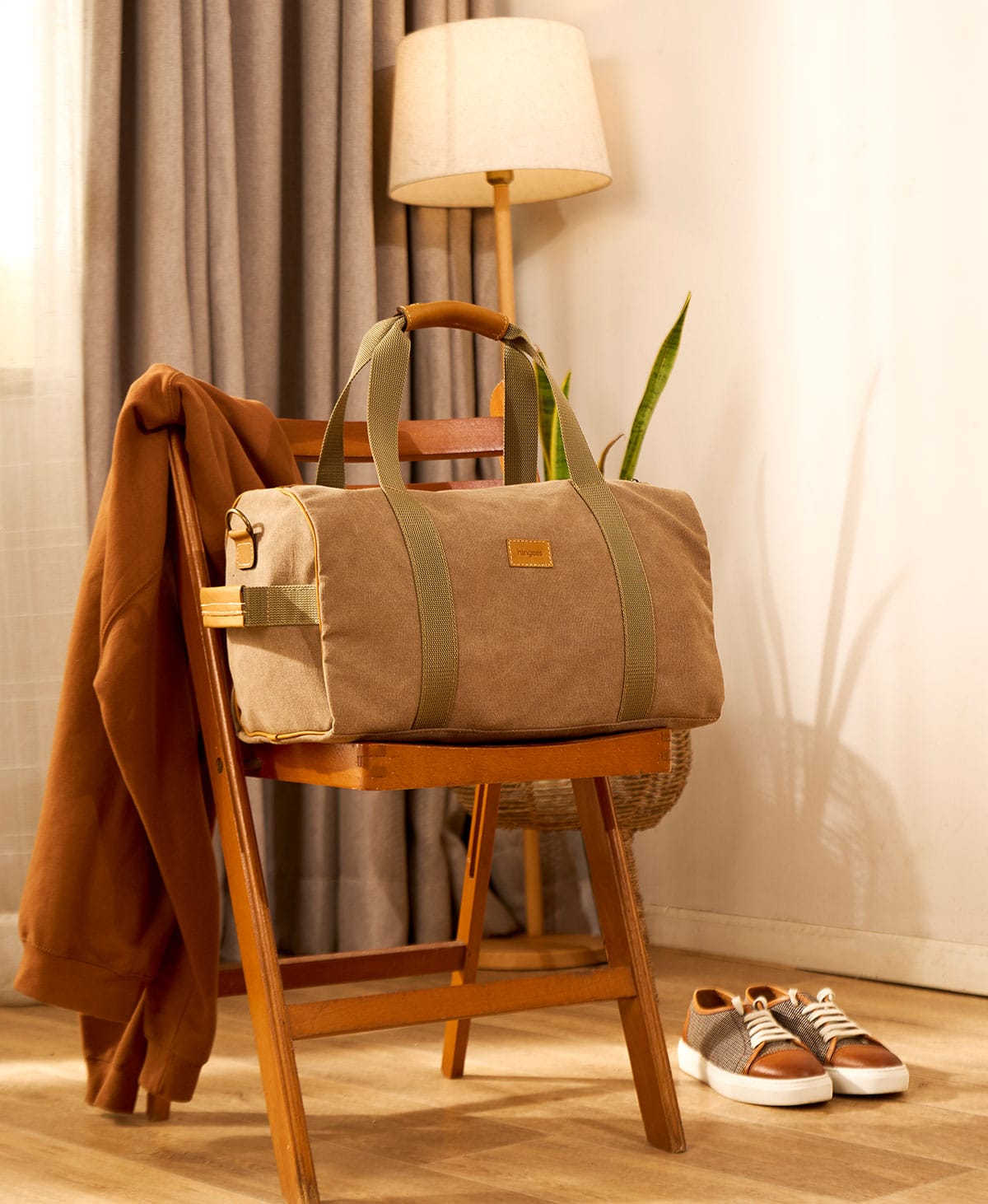 The Weekender Canvas Duffel — Khaki - Image 10